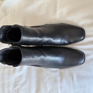 Women’s Black ankle booties